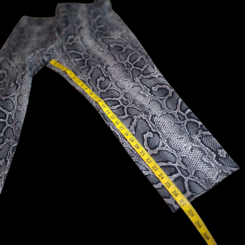 Michael Kors Snakeskin Print Cotton Stretchy Ankle Pants Women Size 16 - Picture 13 of 14